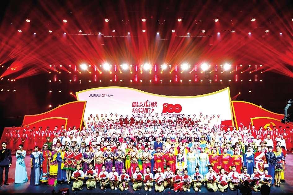 高三的学生能阻止母亲找大15岁二婚老公吗？游戏画面