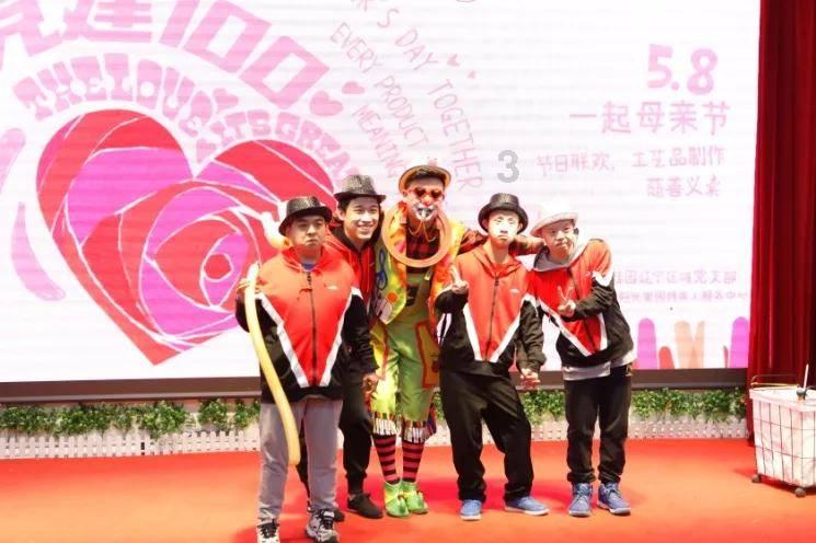 寒风中的“双向奔赴”,温暖了每个人