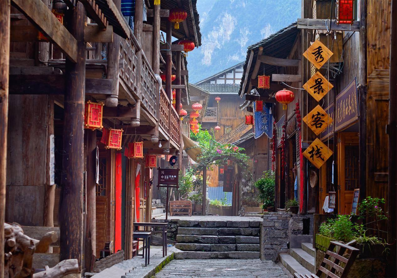 每日互动(300766.SZ)：2023年度预亏4200万元-5100万元